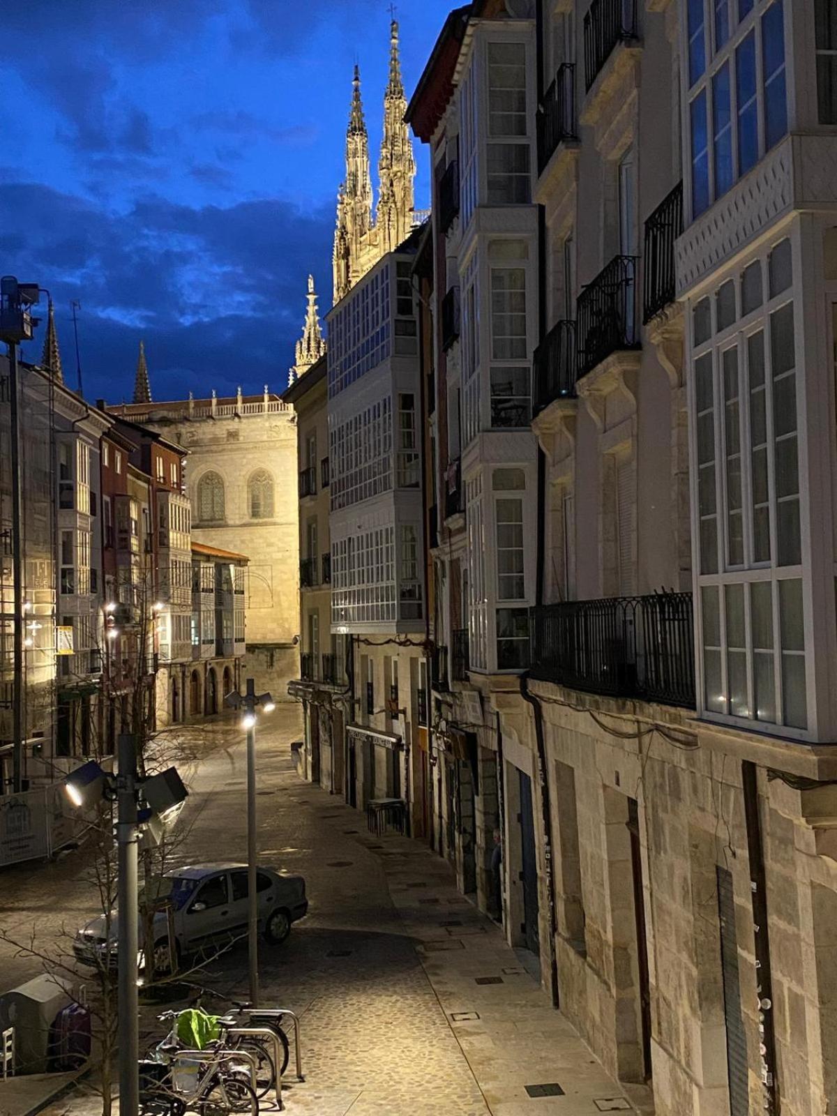 A Un Paso De La Catedral Apartment Burgos Exterior photo